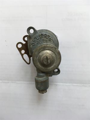 Coperchio e galleggiante carburatore DellOrto x Vespa