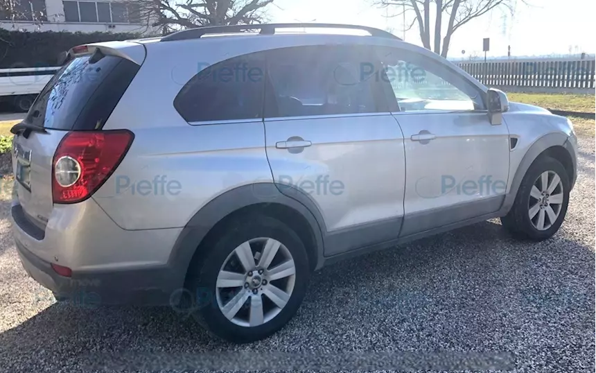 SUV Captiva 7 posti gancio traino 4x4 Anno 2007 Km 193000, cambio manuale - Foto 4