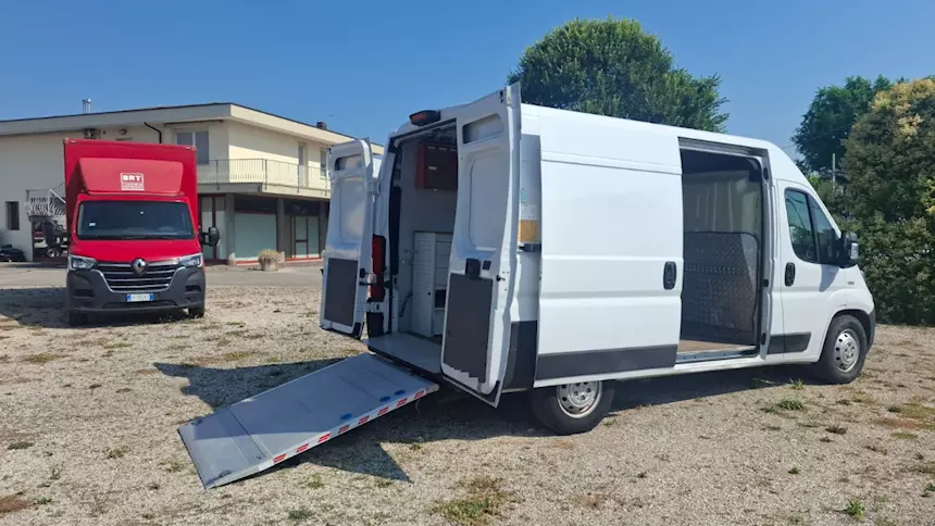 Ducato - Officina Mobile + Sponda - Metano Euro 6, passo medio