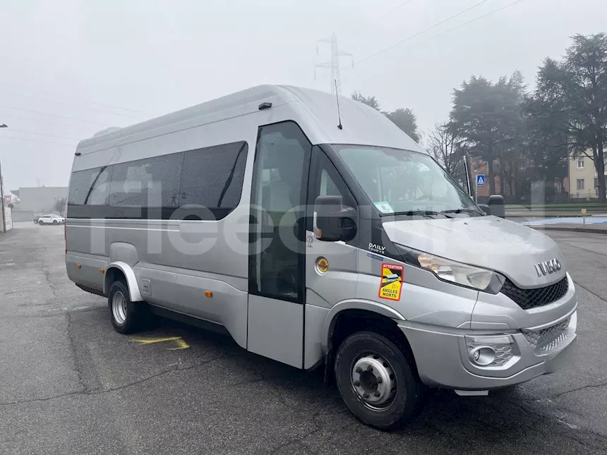 Iveco Daily, 2015, 21 posti, Euro 6, km 672.623, cambio: manuale