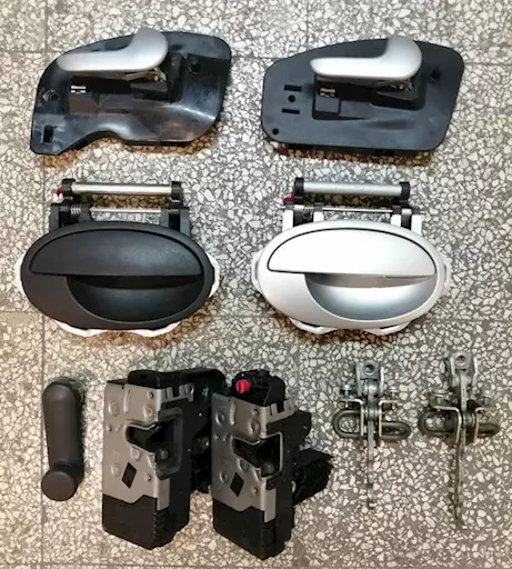 Ricambi Opel Corsa da 2001 al 2006 e Meriva dal 2001 al 2010