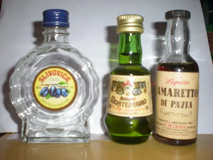 3 bottiglie mignon