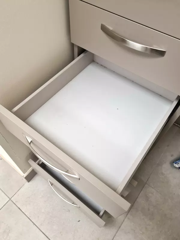 Foto 3 Cassettiera a 6 cassetti da ufficio usata