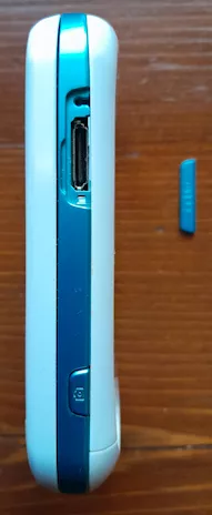 Samsung GT-B3410 non si accende da sostituire tasto accensione - Anteprima 5