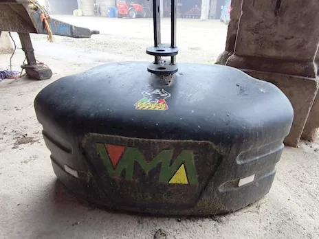 Arion 440 Power Shift Marca Claas Anno 2022 Ore 1800, tipo NEF - Anteprima 10