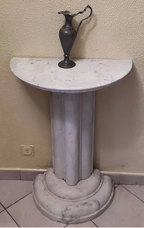 Consolle da ingresso in marmo di Carrara