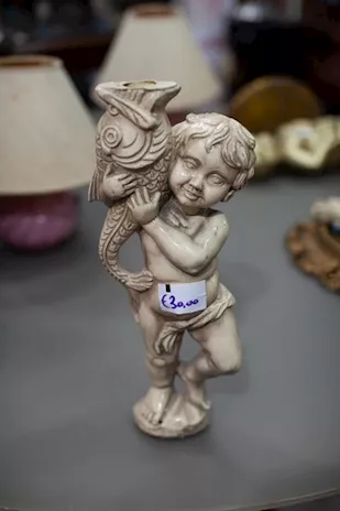 Statuetta a forma di bambino color bianco - 24314