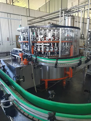 LC588 Impianto Completo Universale di Riempimento di Lattine