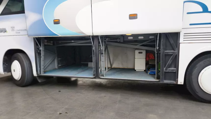 Foto 5Vendo autobus Setra 411 hd Anno 2003 Km 870000 Euro 3, cambio manuale