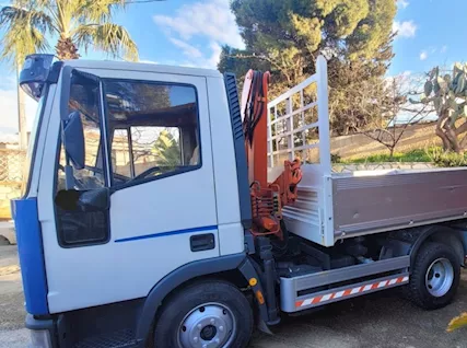 Iveco Eurocargo 65.12 K gru e Ribaltabile