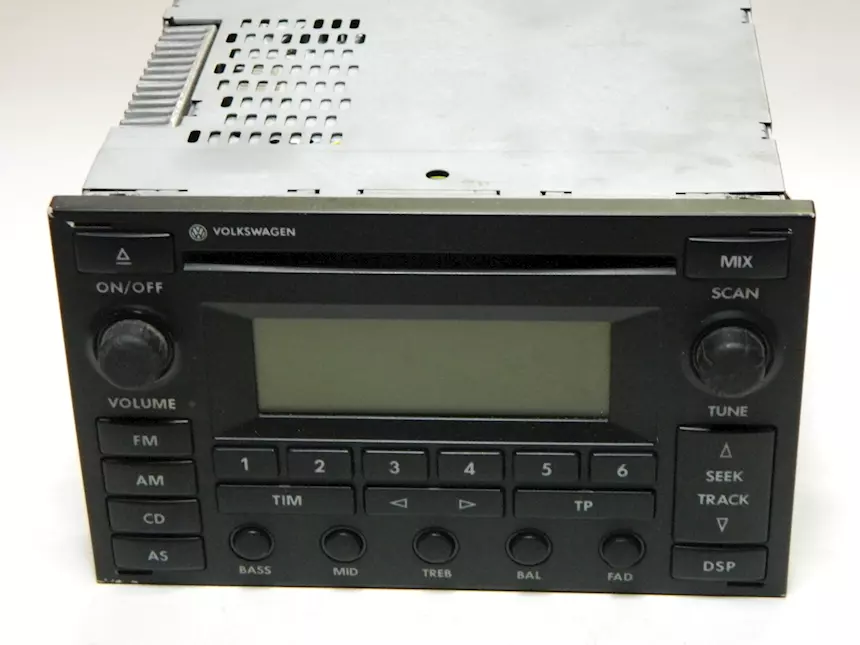 Autoradio Delta 6 VW Bora Golf Passat Polo Sharan