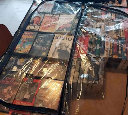 Blocco di moltissimi nastri films in VHS, ottimo stato - Foto 3