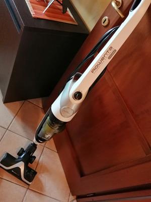 Scopa elettrica Rowenta