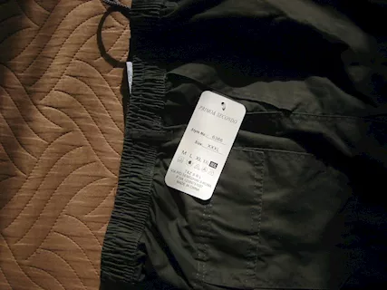 Pantaloni marcati: primo e secondo, colore grigio azzurro, mai usati - Foto 3