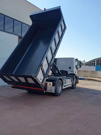 Iveco Stralis 190 S360 Cassone Scarrabile Anno 2013 Euro 5, marca MEC - Anteprima 6