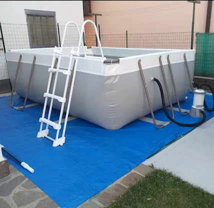 bellissima piscina della newplast
