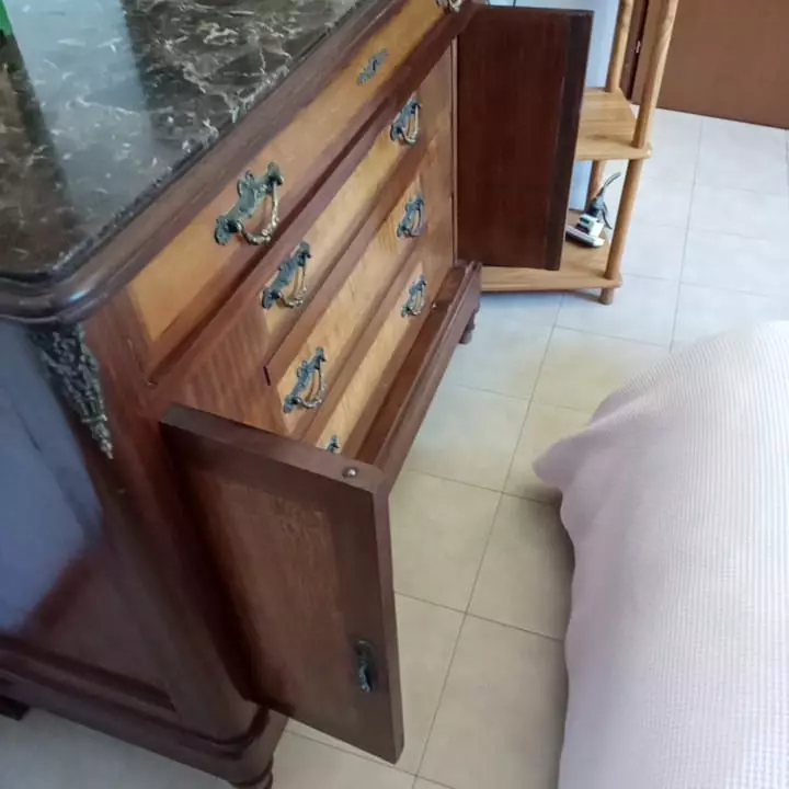 Cassettone antico legno massello con piano in marmo, in buone condizioni - Foto 8