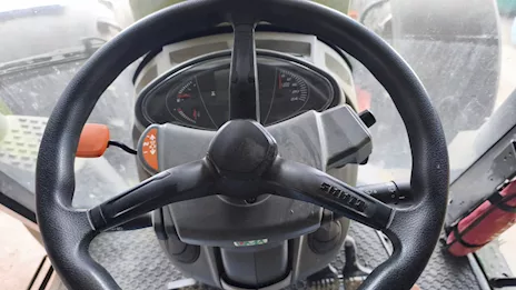 Arion 440 Power Shift Marca Claas Anno 2022 Ore 1800, tipo NEF - Anteprima 6