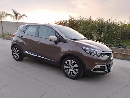 Renault Captur 1500 CV90 Anno 2015 Km 77457 Monovolume, cambio automatico - Anteprima 6