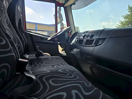 Iveco Eurocargo 120E25P centina 4,8 m e sponda 2015 Euro 6 Centinato - Foto 5