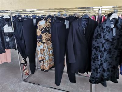 Stock abbigliamento firmato GUESS by MARCIANO - Foto 6