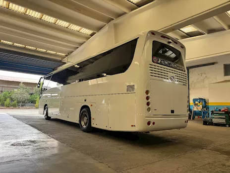 King Long XMQ6127 54 posti Anno 2010 Km 225000 Euro 4, cambio: manuale - Anteprima 3