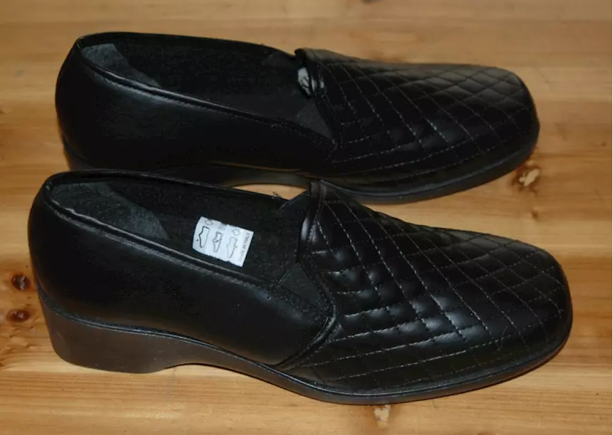 Foto 3 Numero 38, nuove scarpe da donna, color nero