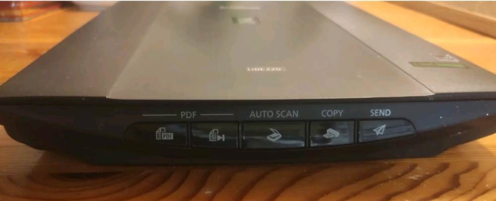 Scanner Canon Lide 220