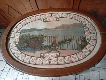 Vendo tavolino ovale anni 40 in legno, in ottime condizioni - Foto 2