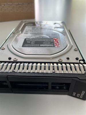 Hard Disk SAS Lenovo 4 Tb ThinkSystem - Foto 3