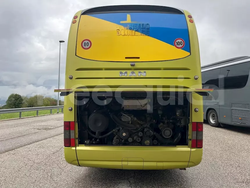 Foto 3Man Lion's Coach, 2016, 55 posti, Euro 6 Km 573818, cambio: manuale
