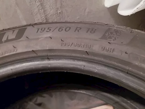 Gomme invernali Michelin Alpin 195/60 R18 96H