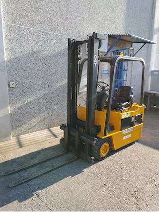 CARRELLO ELEVATORE MULETTO CATERPILLAR CAT F30 - Foto 3