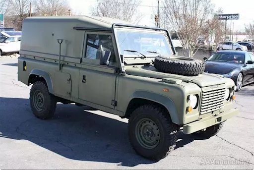 Land Rover Defender 110 2.5 Diesel