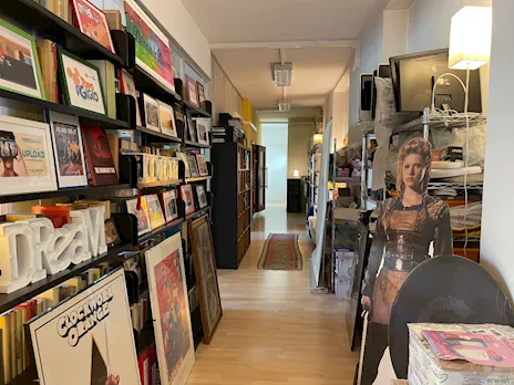 Lotto unico - Ramo d'azienda corrente in Milano (MI), tipo per - Foto 3