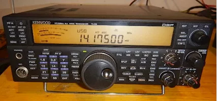 TX KENWOOD TS-590hf /50 mhz all mode DSP