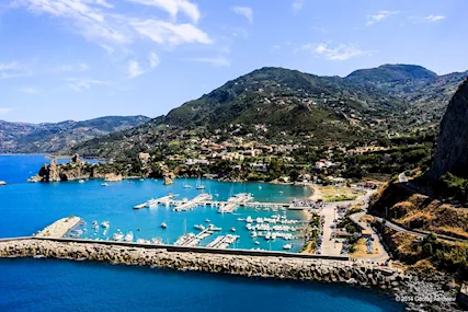 Giro in barca a Cefalù