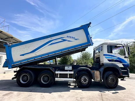 TGA 41.460 8X4 CON UN OTTIMOO ANDREOLI