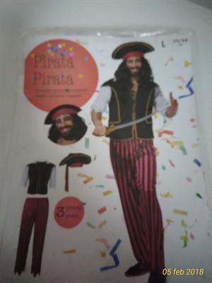 Vestiti pirata di Carnevale per adulti