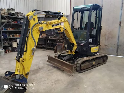 Mini escavatore Himer 27 Q con 900 ore
