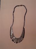 Collana in Emanite girocollo medio+