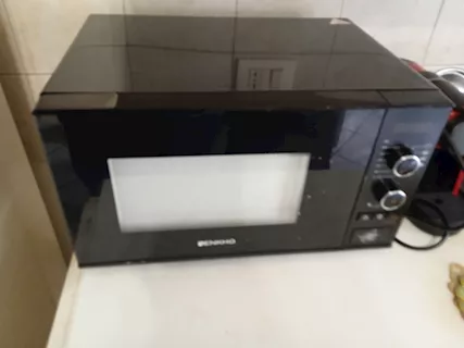 Forno a microonde Whirlpool usato