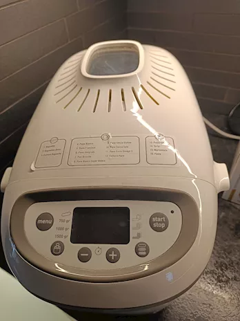 Macchina per fare il pane