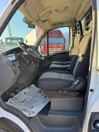 IVECO DAILY 35C15 CASSONE CON PORTE Centinato Anno 2014, ottime condizioni - Foto 5