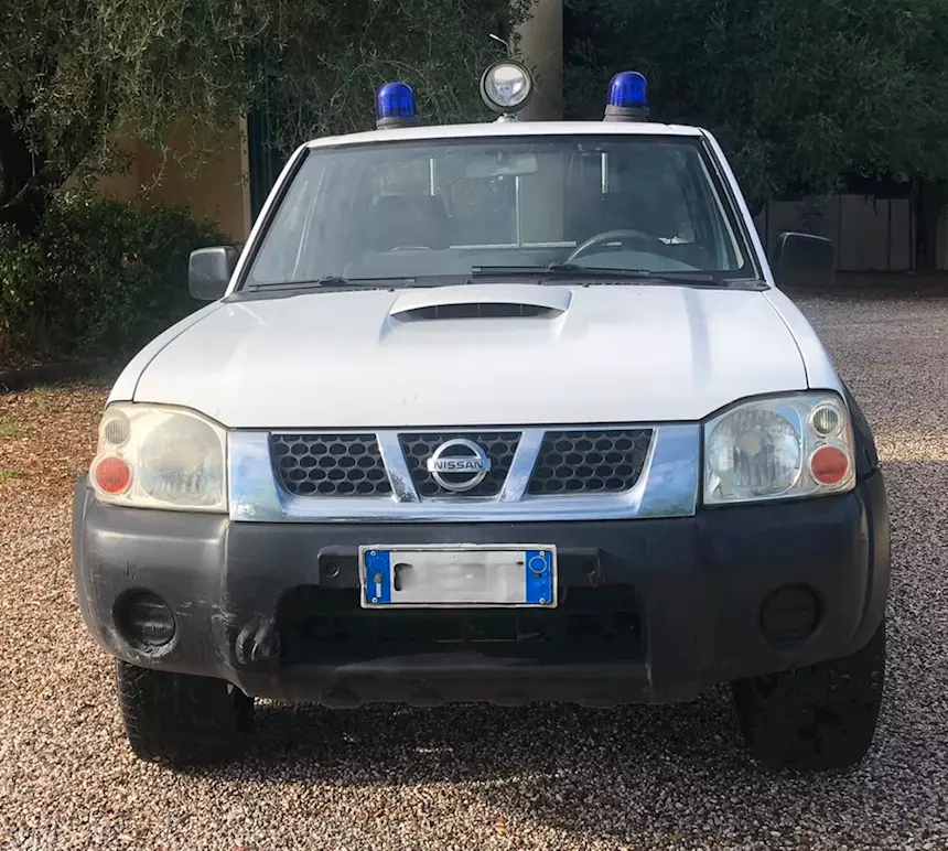 Foto 6Nissan pick-up Navara 4x4 King-cab Autocarro Anno 2005, colore esterno