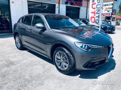Alfa Romeo Stelvio 2.2 Turbodiesel 180 CV AT8 Q4 Anno 2018, tipologia Fuoristrada - Foto 6