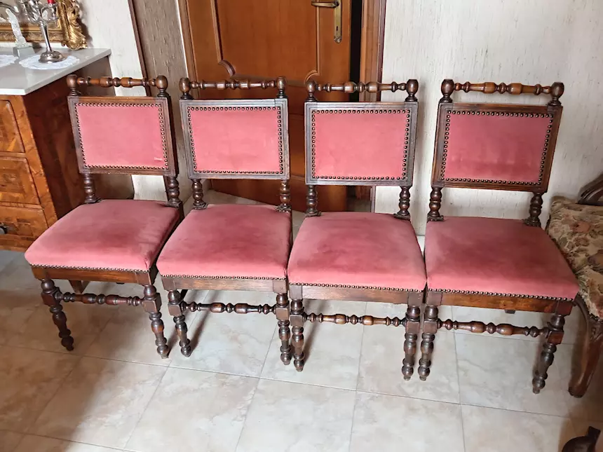 Sedia Rinascimentale 4 sedie stile rinascimento. 38x39xh89, in legno - Milano