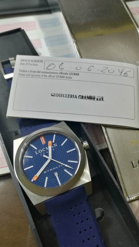 Foto 3Locman Stealth Titanio Data ref 201, colore bianco