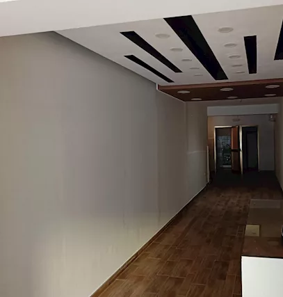 Bari Carrassi Fittasi Locale angolare in via Giulio Petroni