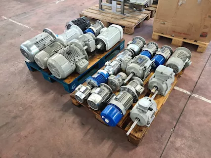 Stock di motori mai usati